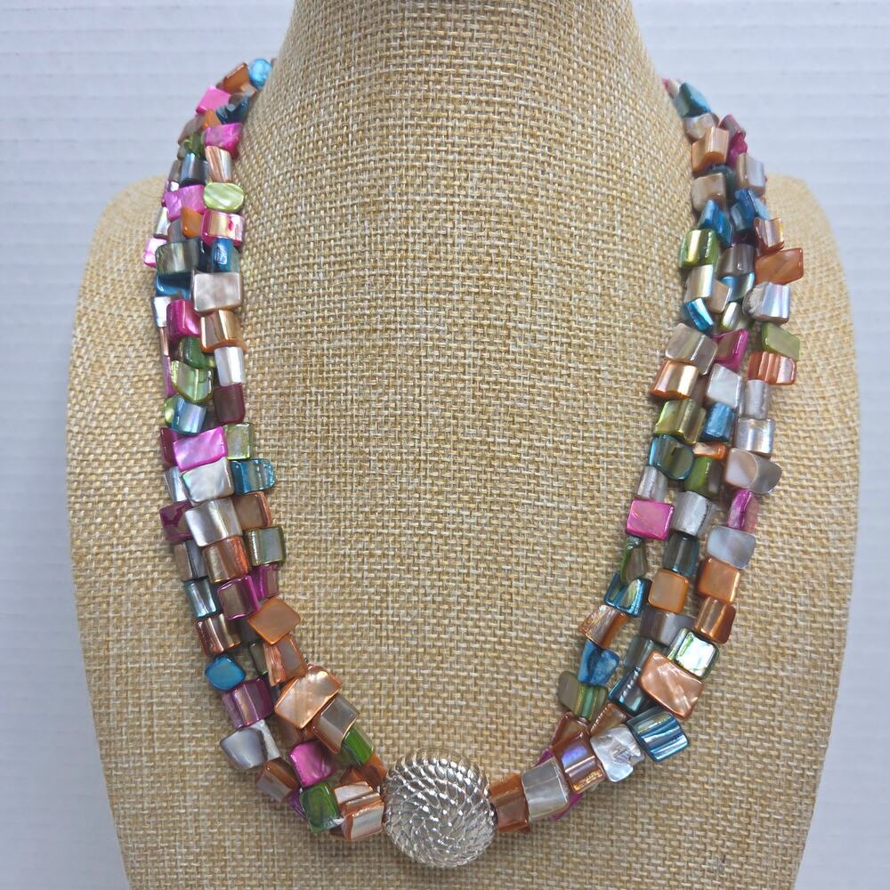 Vintage Stunning Abalone Shell Beaded Necklace Silver Tone Pendant Jewelry